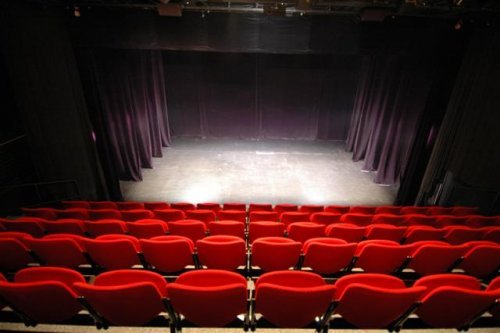 theatre_1374569781.jpg_500x333