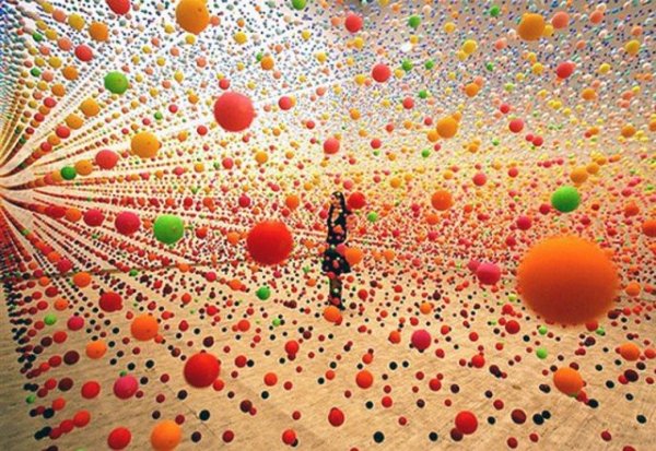 nike-savvas-atomic-full-of-love-full-of-wonder_03-Inspiration-WM-Events-William-Fogler-Event-Designer-Art-Installation1